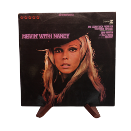 Nancy Sinatra – Movin' With Nancy