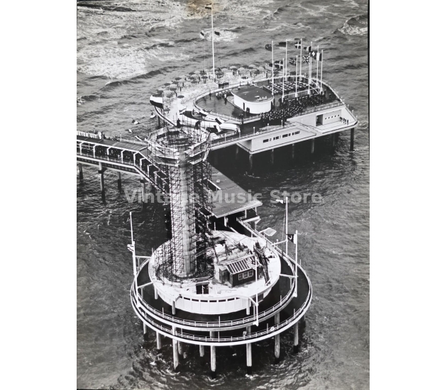 Originele luchtfoto Scheveningse Pier in aanbouw (ca. 1961–1962) KLM AEROCATO 23 x 17,5 cm